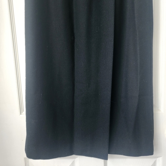 Christian Aujard Black Wool Wrap Skirt - Picture 3 of 8